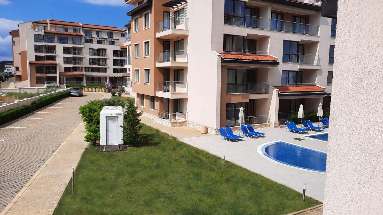 Obzor Beach Resort Apartment G-109 Exterior photo